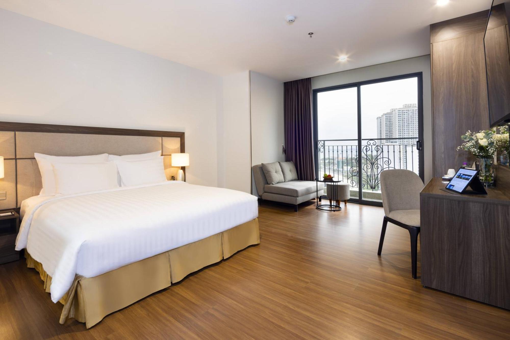 Daphovina Hotel Nha Trang Kültér fotó