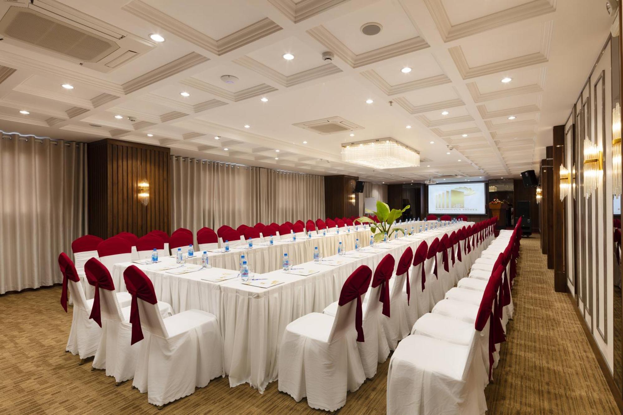 Daphovina Hotel Nha Trang Kültér fotó