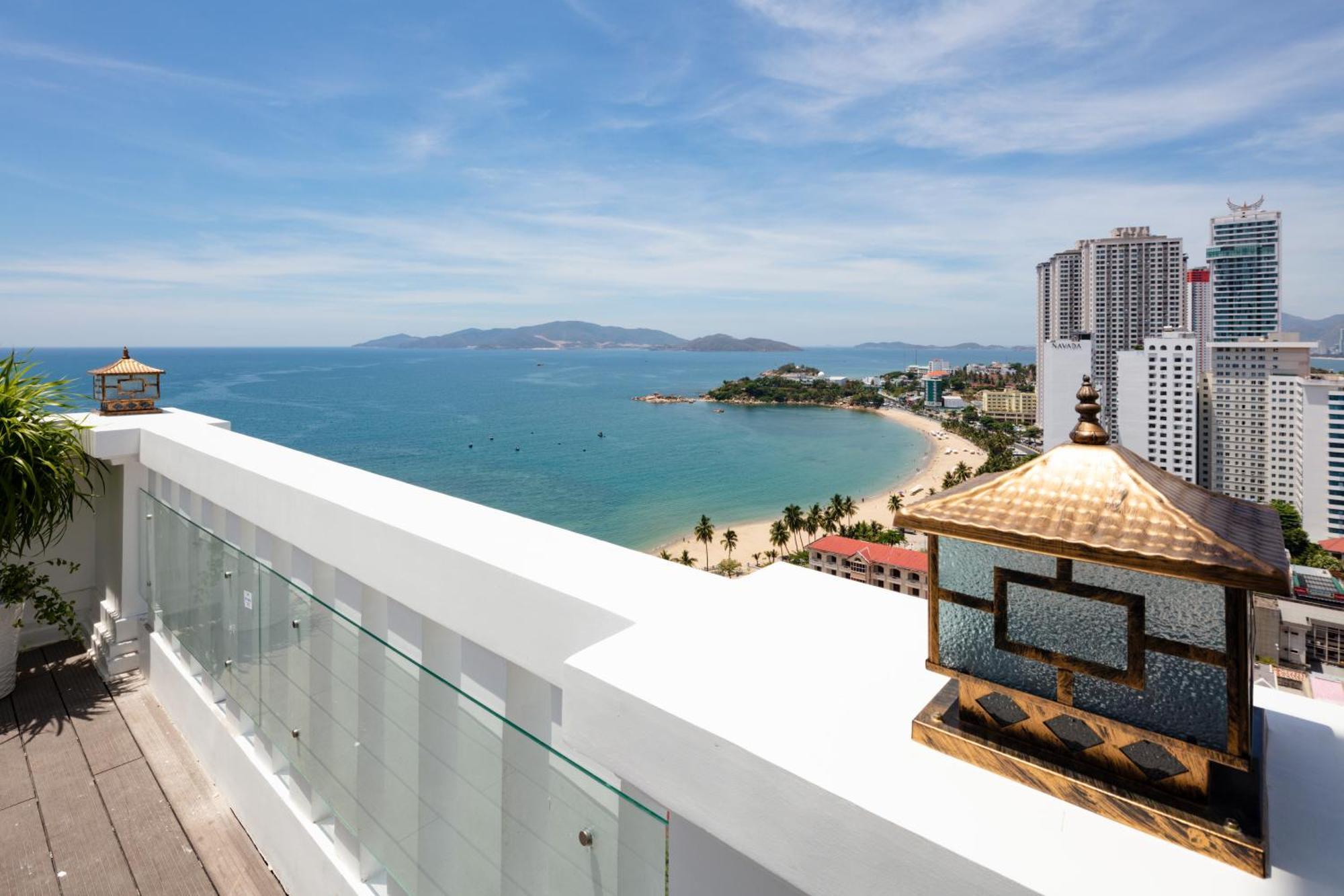 Daphovina Hotel Nha Trang Kültér fotó